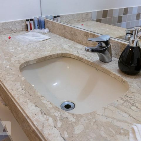Studio à venda com 36m², 1 quarto e sem vagaDetalhe do Banheiro