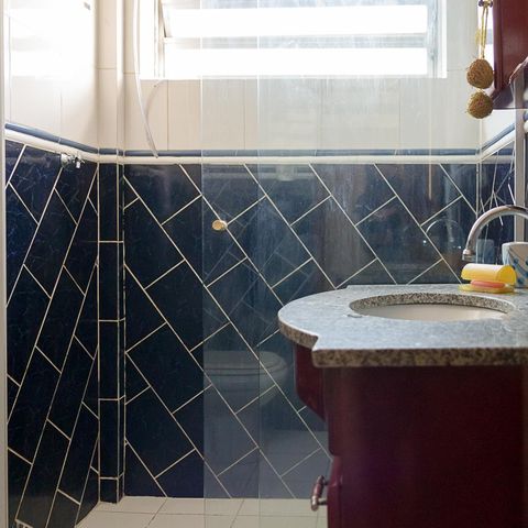 Casa à venda com 230m², 3 quartos e 2 vagasBanheiro 2