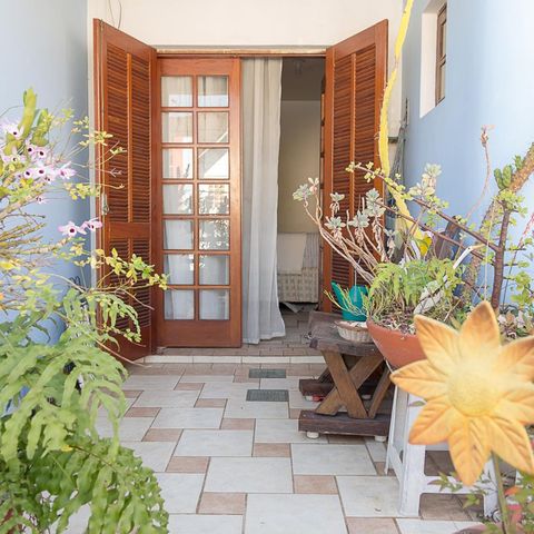 Casa à venda com 230m², 3 quartos e 2 vagasVaranda do Quarto 1