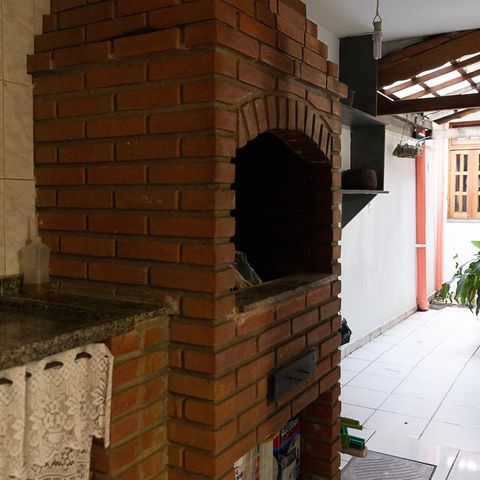 Casa à venda com 230m², 3 quartos e 2 vagasChurrasqueira