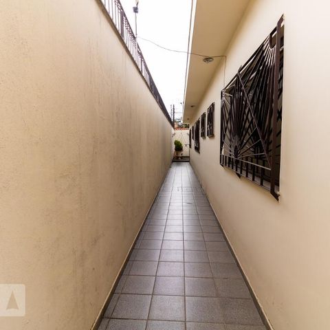 Casa à venda com 330m², 4 quartos e sem vagaCorredor