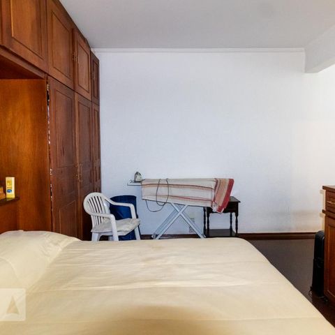 Casa à venda com 330m², 4 quartos e sem vagaSuíte 1