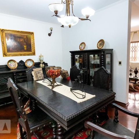 Casa à venda com 330m², 4 quartos e sem vagaSala de Jantar
