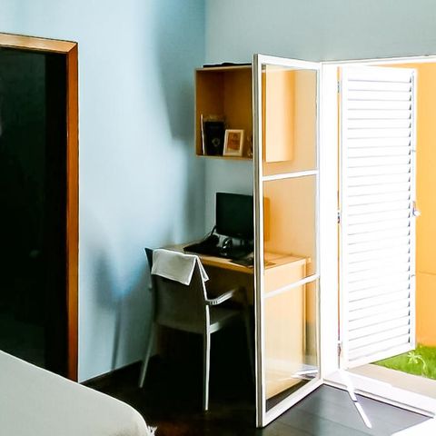 Casa à venda com 600m², 5 quartos e 8 vagas Casa à venda com 600m², 5 quartos e 8 vagasQuarto