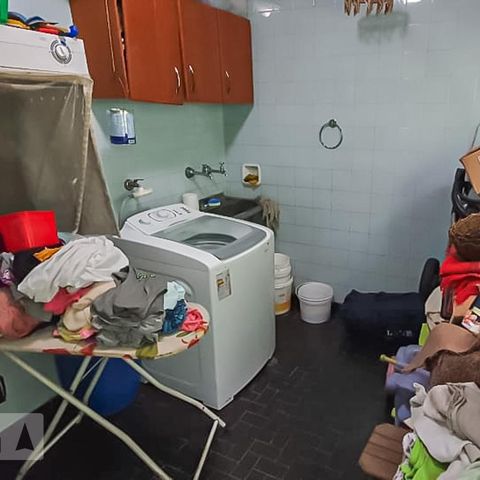 Casa à venda com 170m², 4 quartos e sem vagaÁrea de Serviço