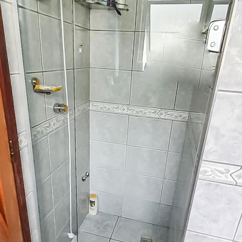 Casa à venda com 170m², 4 quartos e sem vagaBanheiro