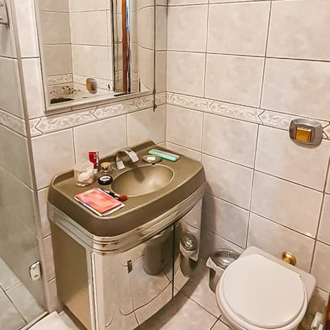 Casa à venda com 170m², 4 quartos e sem vagaBanheiro