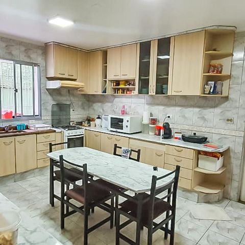 Casa à venda com 170m², 4 quartos e sem vagaCozinha