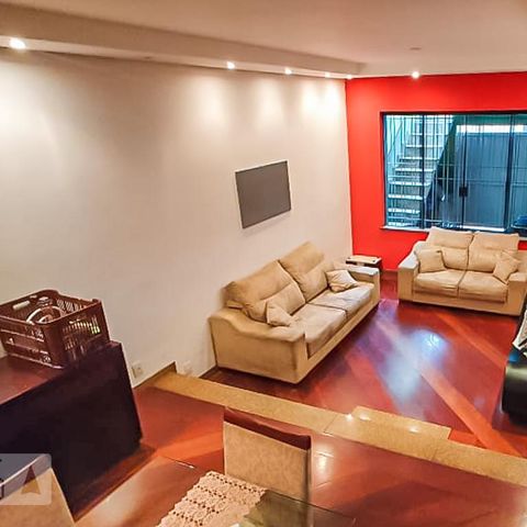 Casa à venda com 170m², 4 quartos e sem vagaSala