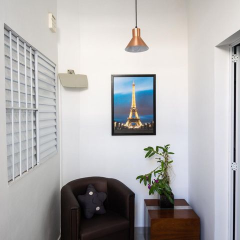 Casa à venda com 300m², 7 quartos e 3 vagasCorredor