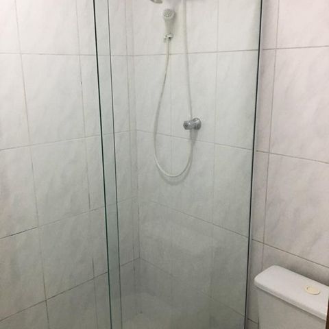 Casa à venda com 300m², 7 quartos e 3 vagasBanheiro da suíte