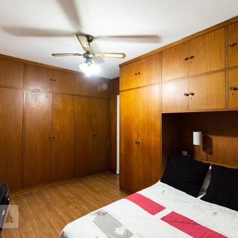 Casa à venda com 300m², 7 quartos e 3 vagasQuarto