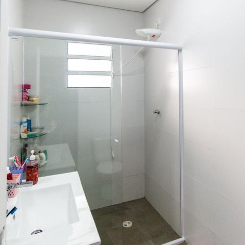 Casa à venda com 300m², 7 quartos e 3 vagasBanheiro 2
