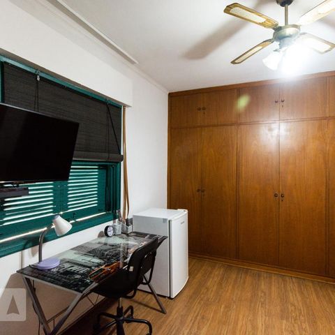 Casa à venda com 300m², 7 quartos e 3 vagasQuarto