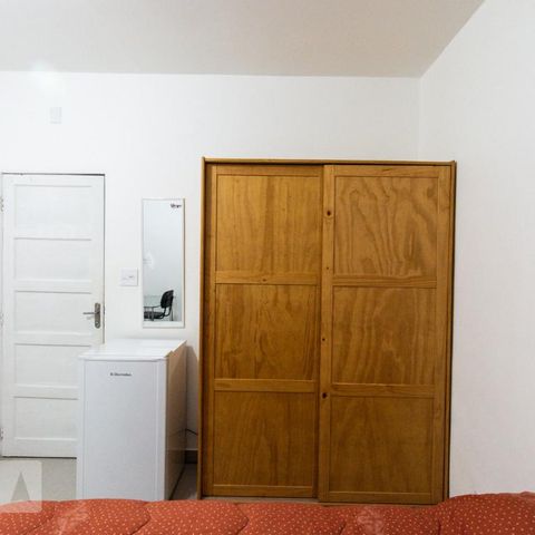 Casa à venda com 300m², 7 quartos e 3 vagasQuarto 4