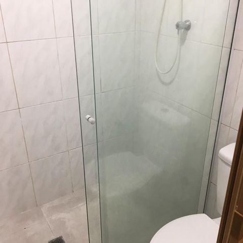 Casa à venda com 300m², 7 quartos e 3 vagasBanheiro da suíte