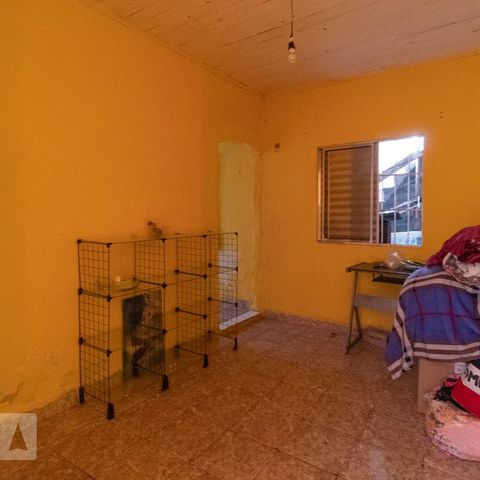 Casa à venda com 77m², 2 quartos e 1 vagaQuarto 2