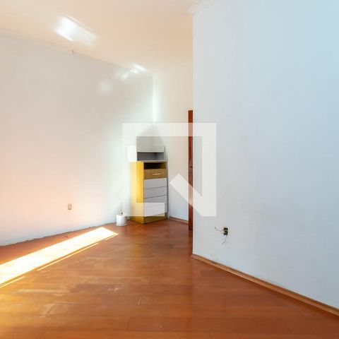 Casa à venda com 400m², 3 quartos e 2 vagasQuarto 1