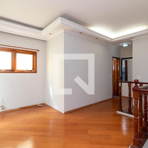 Casa à venda com 400m², 3 quartos e 2 vagasHall dos Quartos