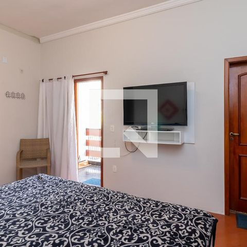 Casa à venda com 400m², 3 quartos e 2 vagasSuíte