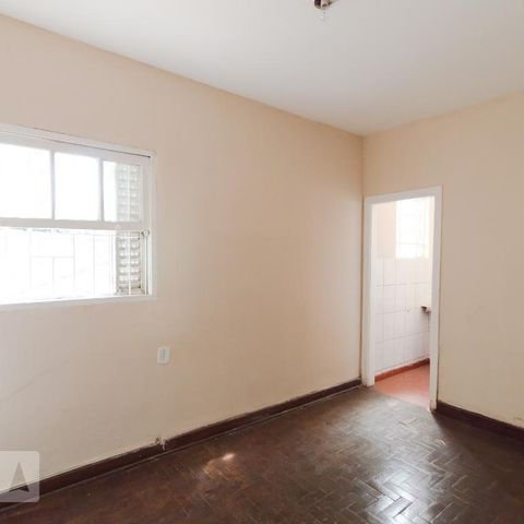 Apartamento para alugar com 40m², 1 quarto e sem vaga Apartamento para alugar com 40m², 1 quarto e sem vagaDormitório