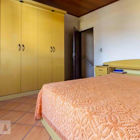 Casa à venda com 125m², 8 quartos e 2 vagasQuarto 2