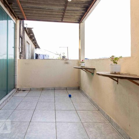 Casa à venda com 125m², 8 quartos e 2 vagasChurrasqueira
