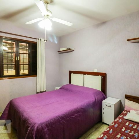 Casa para alugar com 250m², 3 quartos e 2 vagasQuarto 1