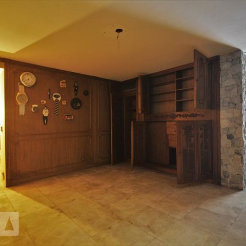 Casa para alugar com 500m², 5 quartos e 4 vagasSala