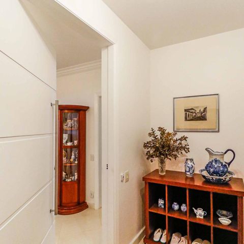 Apartamento à venda com 440m², 4 quartos e 3 vagasHall elevador
