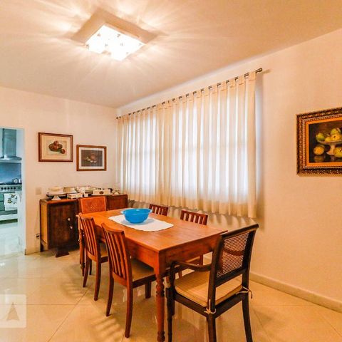 Apartamento à venda com 440m², 4 quartos e 3 vagasCopa
