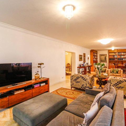 Apartamento à venda com 440m², 4 quartos e 3 vagasSala de TV