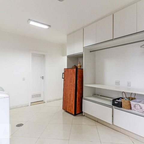 Apartamento à venda com 440m², 4 quartos e 3 vagasÁrea de Serviço