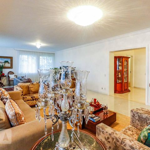 Apartamento à venda com 440m², 4 quartos e 3 vagasSala de estar