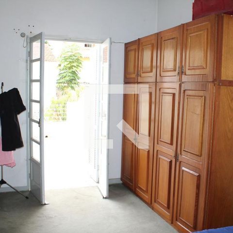 Casa à venda com 210m², 5 quartos e 2 vagasQuarto 1