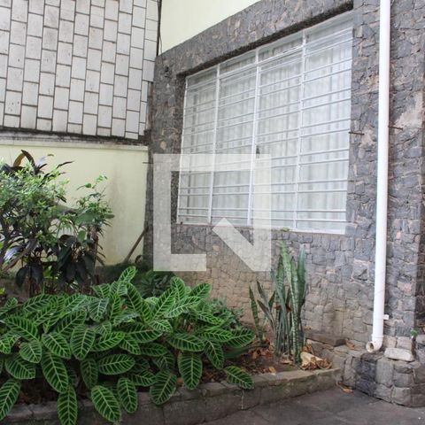 Casa à venda com 210m², 5 quartos e 2 vagasJardim