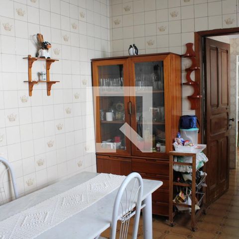 Casa à venda com 210m², 5 quartos e 2 vagasCozinha