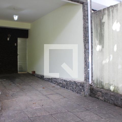 Casa à venda com 210m², 5 quartos e 2 vagasGaragem