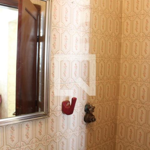 Casa à venda com 210m², 5 quartos e 2 vagasBanheiro de Serviço