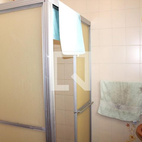 Casa à venda com 210m², 5 quartos e 2 vagasBanheiro
