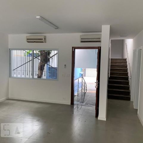 Casa para alugar com 400m², 6 quartos e 4 vagasSala 2