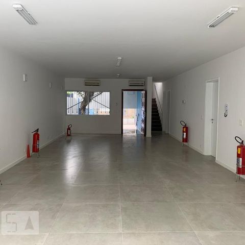 Casa para alugar com 400m², 6 quartos e 4 vagasSala 2