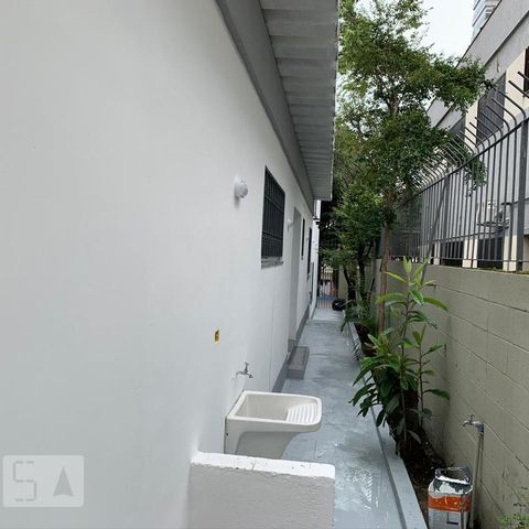 Casa para alugar com 400m², 6 quartos e 4 vagasÁrea Externa
