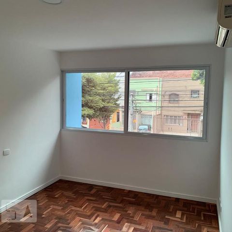 Casa para alugar com 400m², 6 quartos e 4 vagasQuarto 1