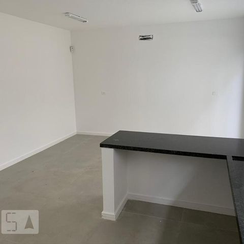 Casa para alugar com 400m², 6 quartos e 4 vagasCozinha