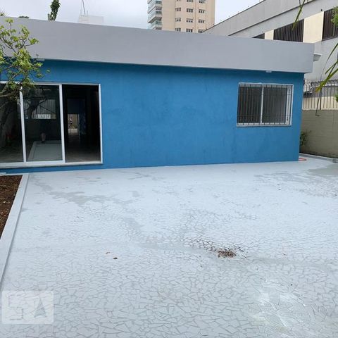 Casa para alugar com 400m², 6 quartos e 4 vagasÁrea Externa