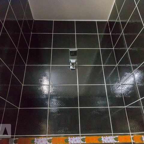 Casa à venda com 326m², 3 quartos e 6 vagasBanheiro quarto 3 suíte - chuveiro