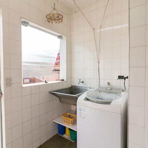 Casa à venda com 326m², 3 quartos e 6 vagasÁrea de serviço