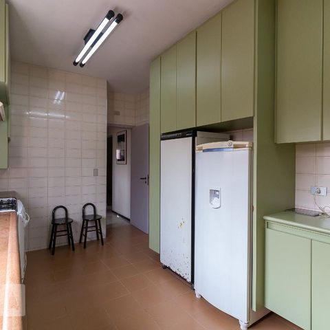 Casa à venda com 326m², 3 quartos e 6 vagasCozinha