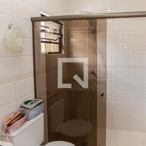 Casa à venda com 200m², 3 quartos e 6 vagasBanheiro da Suíte 3